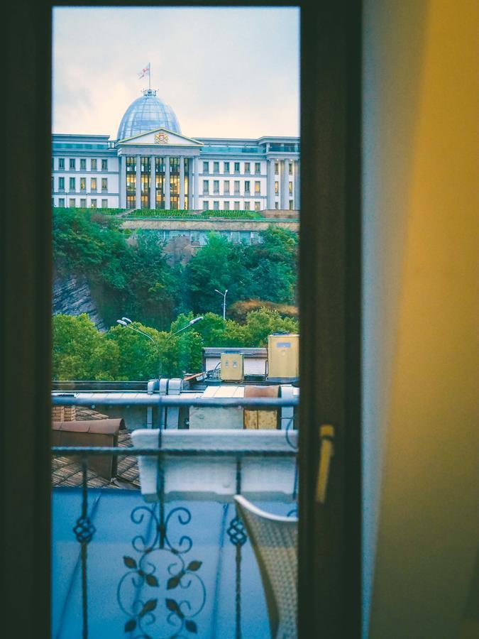 Hotel Opinion Tbilisi Bagian luar foto